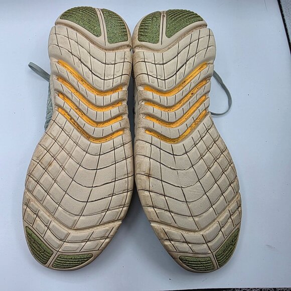 Nike Free Run 5.0 Stream Olive Aura Mens Size 9 Athletic Shoes Running Walking - Picture 7 of 13